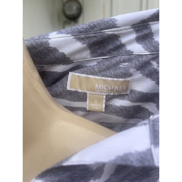 Michael Kors Animal Print Button Down Top Size S - Picture 6 of 6